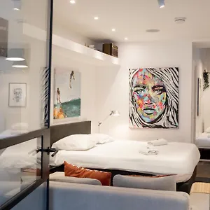 Bed & Breakfast Spui In Center, Amsterdam